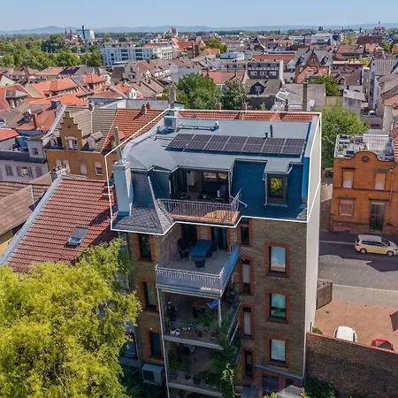 Appartement Altbau In Bahnhofsnaehe Mit Heimkino & Terrasse Worms